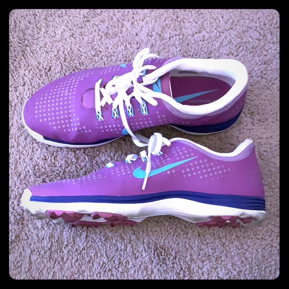 Nike women’s golf shoes
